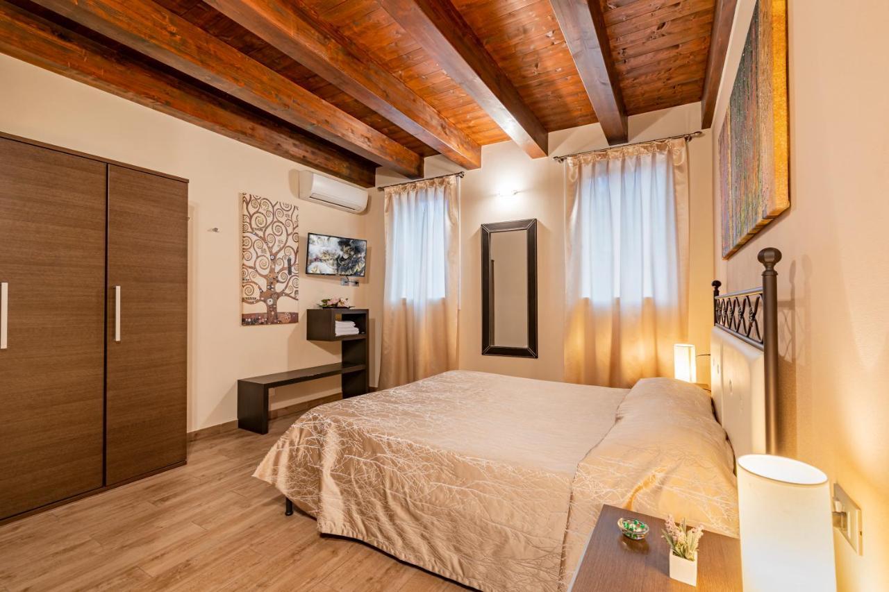 Piccola Venezia Room Chioggia Esterno foto